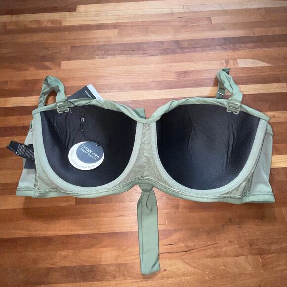 Coco Reef Women's Charisma Pleated Swim Top 36/38D, Palm Green - Picture 7 of 9